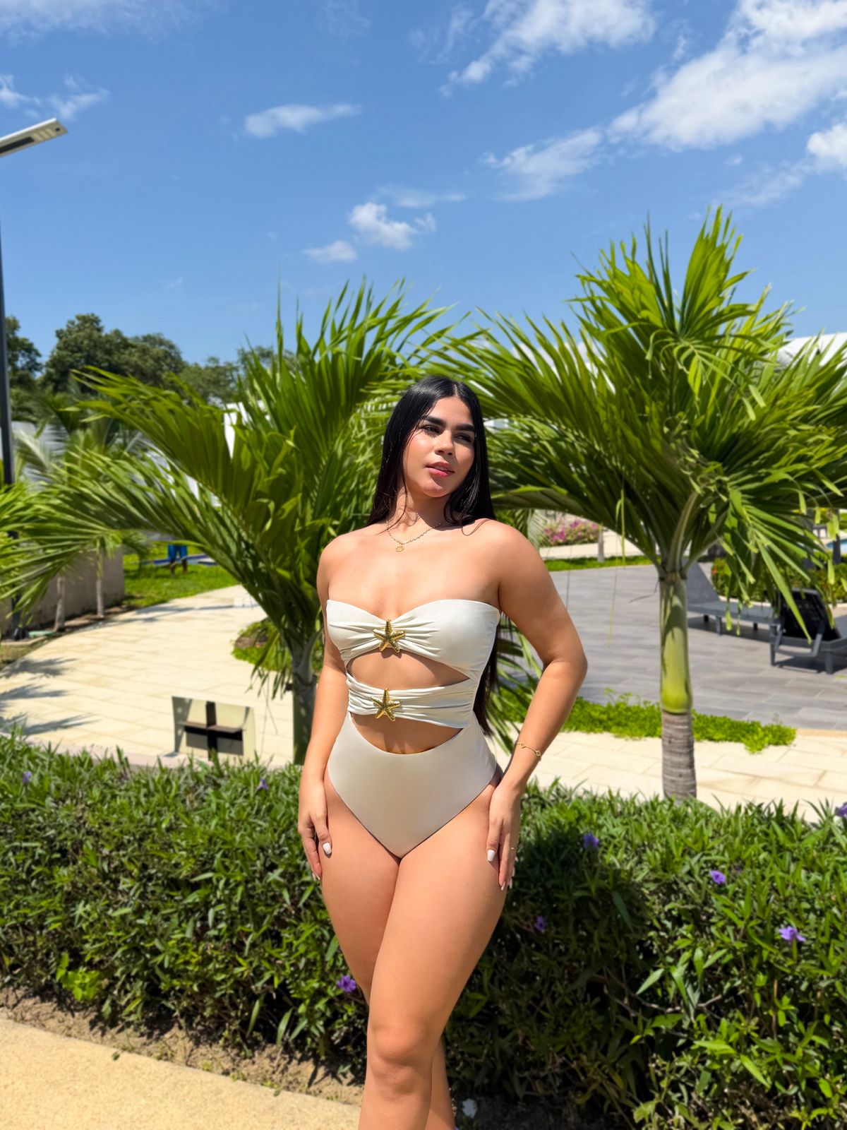 Entero Beige